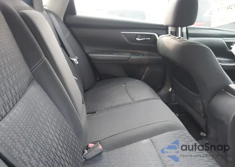 2017 Nissan Altima 2.5/2.5 S/2.5 Sl/2.5 Sr/2.5 Sv z USA, uszkodzony, nr VIN 1N4AL3AP4HC115547